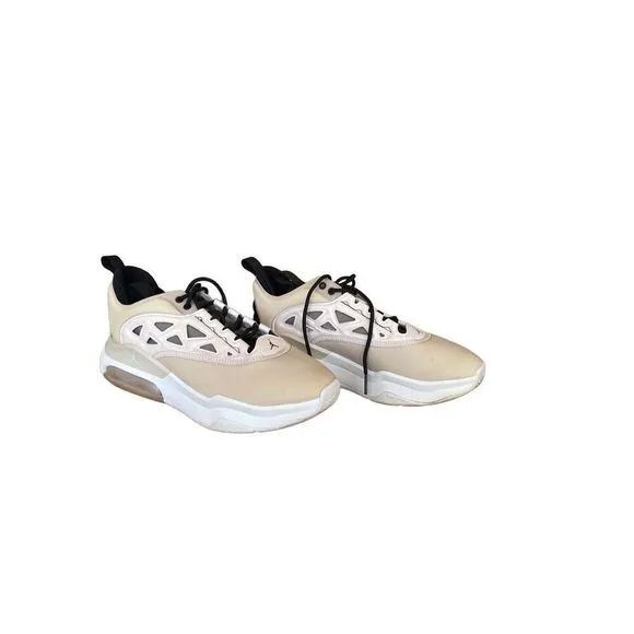 Jordan Womens Cream AV5186-602 Air Lace Up Running Athletic Shoes Size 9