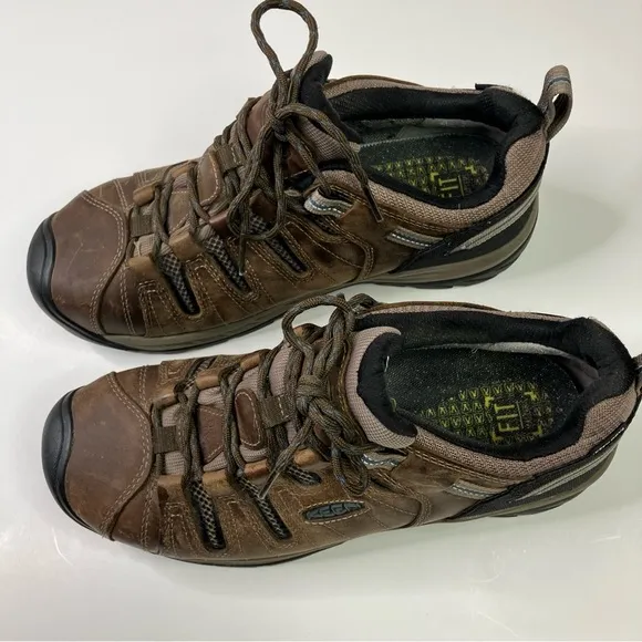 Keen | Men's Flint II Steel Toe Brown Utility Hiking Shoes 10EE