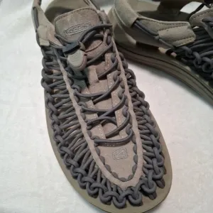 Keen Uneek Men’s US Sz 11 Bungee Cord Shoes Hiking Sandals Gray