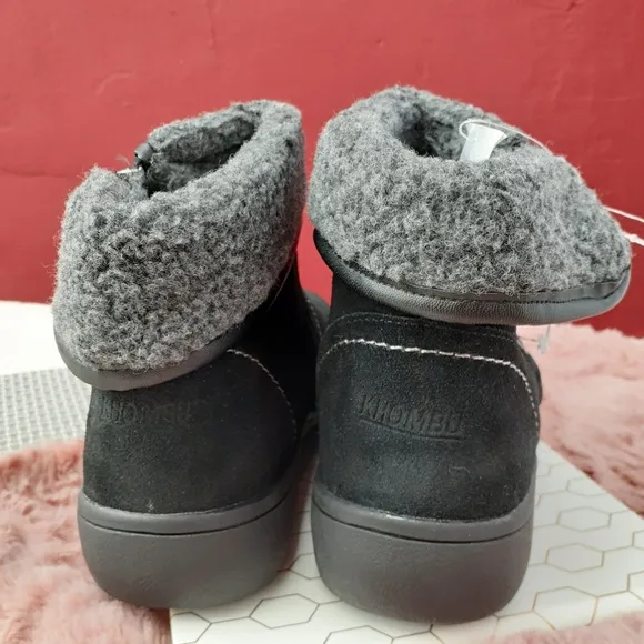 Khombu Shearling Cuff Waterproof Suede Side Zip Ankle Boots Snow 6 NEW Winter