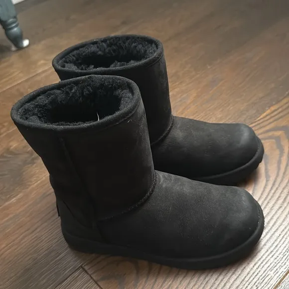 Kids black Ugg Boots - practically New!