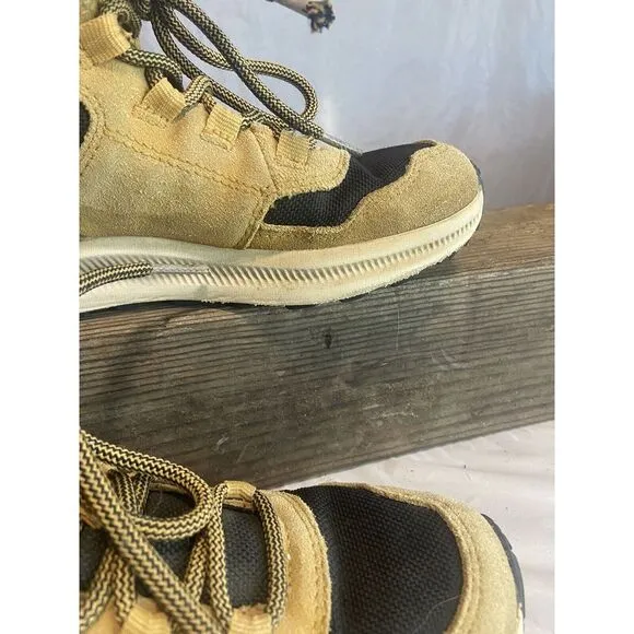 Kids Unisex Merrell  Montario 85 Mid-Rise Hiking Boots-Great Condition-Size‎ 13M