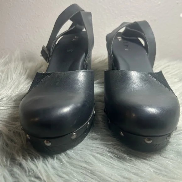 Kork-Ease Meru Platform Clog Black Platform Ankle Strap Women's Size 9