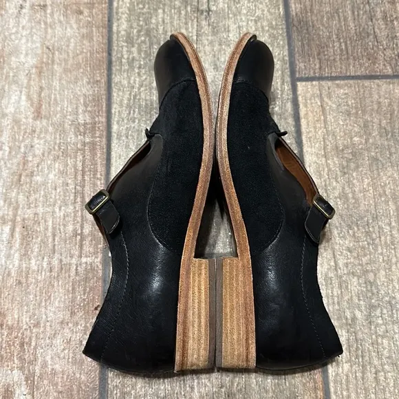 Kork-Ease Women’s Black Leather Niseda Loafers‎