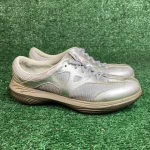 KYBUN KYBOOT WALK ON AIR JINDO SILVER COMFORT SHOES SIZE 9 WIDE - MSRP: $409