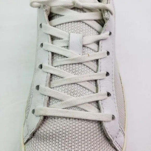 Lacoste Classic Womens Size 7.5 White Casual Low Sneaker Shoes