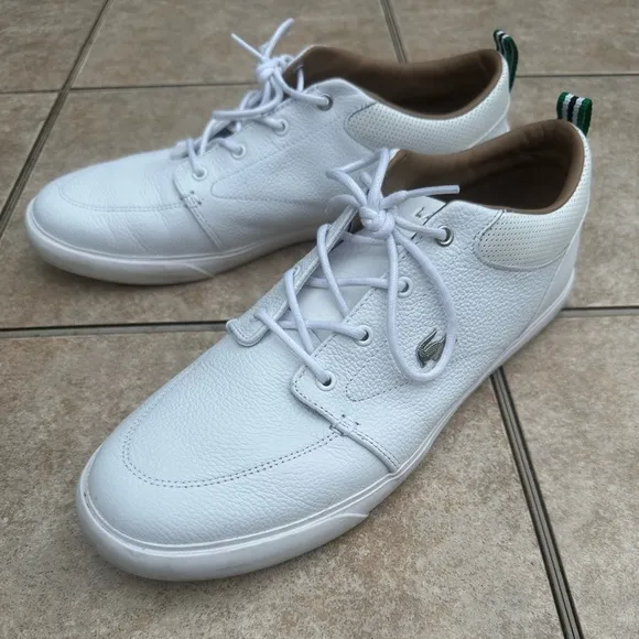 LacosteMen's Bayliss Sneakers
