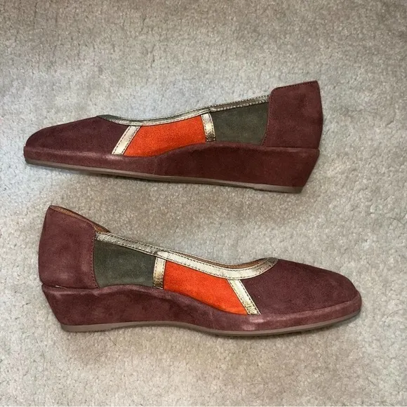 L'amour Des Pieds Suede Leather Slip on Wedge Shoes Size 7