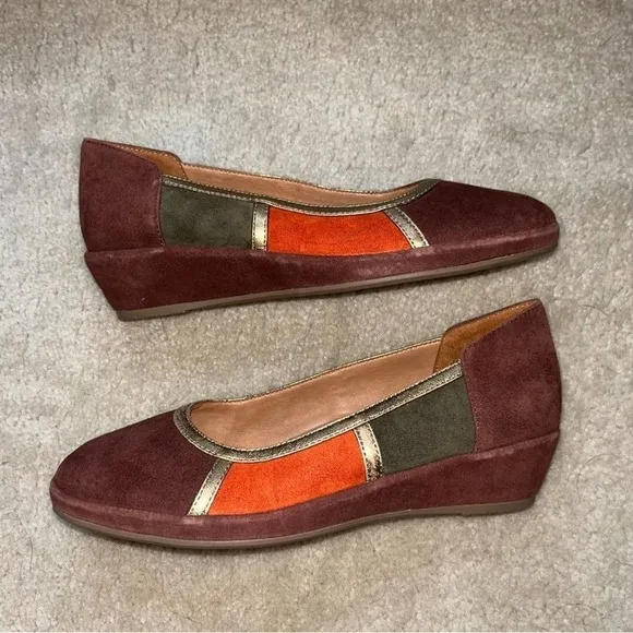 L'amour Des Pieds Suede Leather Slip on Wedge Shoes Size 7