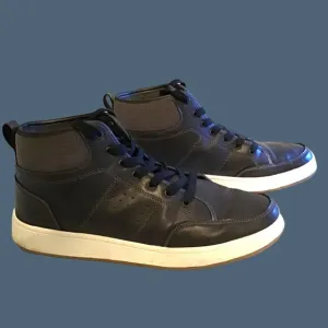 LEOR DAWSON- MENS CASUAL LACE UP NAVY SHOES SIZE 10.5