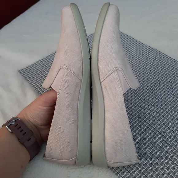 Life Stride Neon Slip On Loafers Comfort Cushioned Shoes Faux Leather 8 NEW Pink