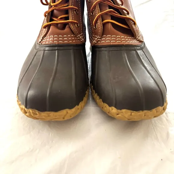 L.L. Bean duck boots bean boots tan waterproof leather SZ 8 M NWOT Brand New