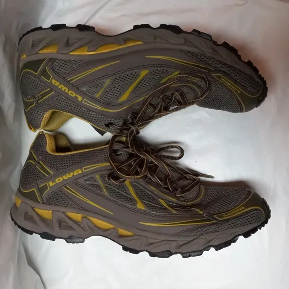Lowa STG 3D Hiking Trail Sport Shoes Men's Size 11 Gray/Yellow