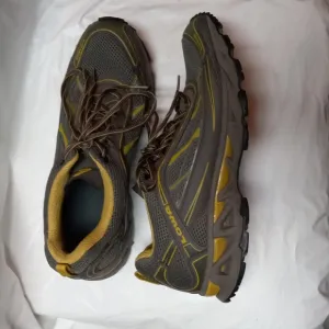 Lowa STG 3D Hiking Trail Sport Shoes Men's Size 11 Gray/Yellow