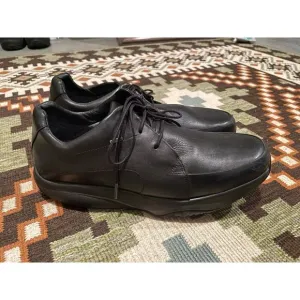 MBT Men's 10.5 Dress Shoes Bosi Rocker Comfort Oxford Black Leather EUC