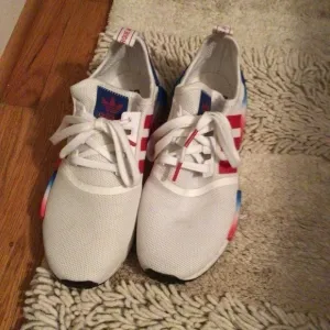 Mens Adidas White,Red,Blue Firecracker Running Shoes