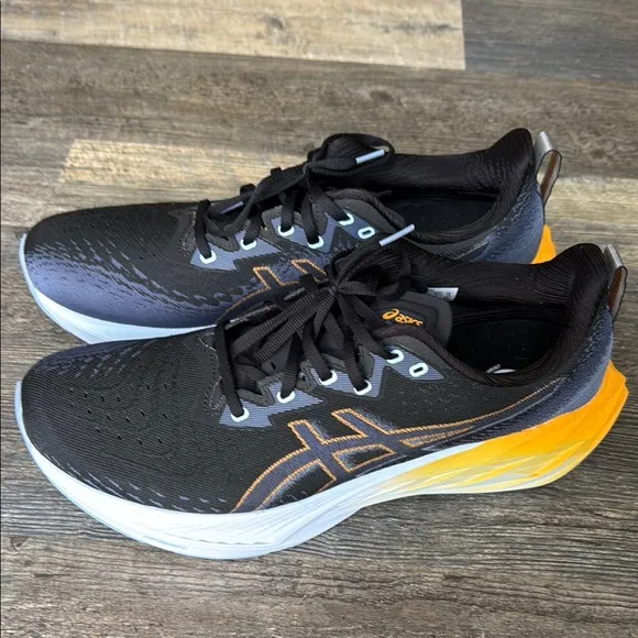 Men’s Asics NovaBlast 4 Black and Yellow Running Shoes
