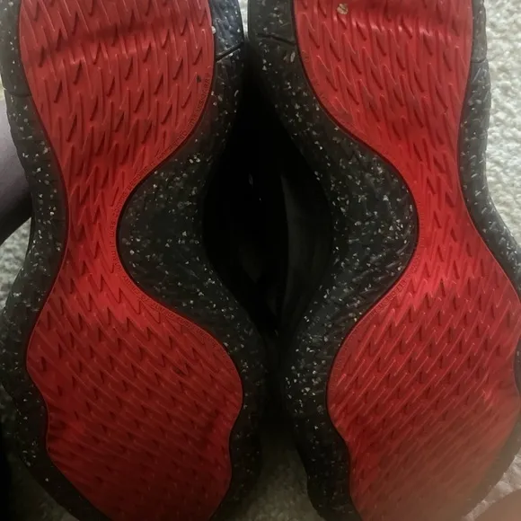Men's Black and Red Athletic Shoes