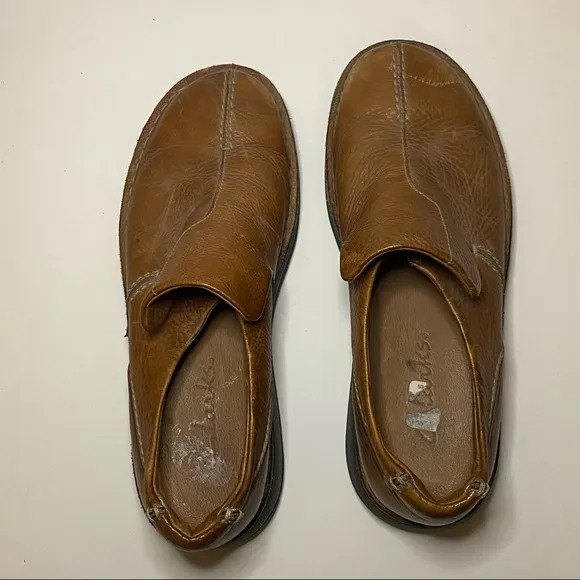 Men’s Clarks Slip-on Shoes