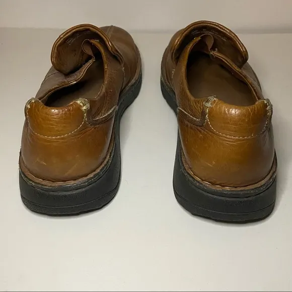 Men’s Clarks Slip-on Shoes