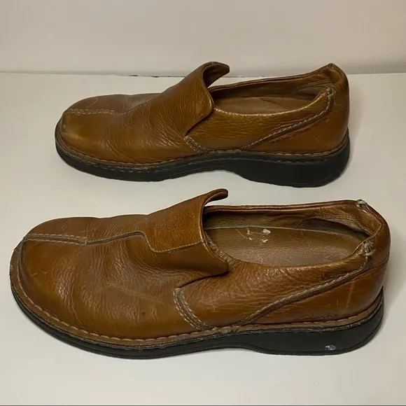 Men’s Clarks Slip-on Shoes
