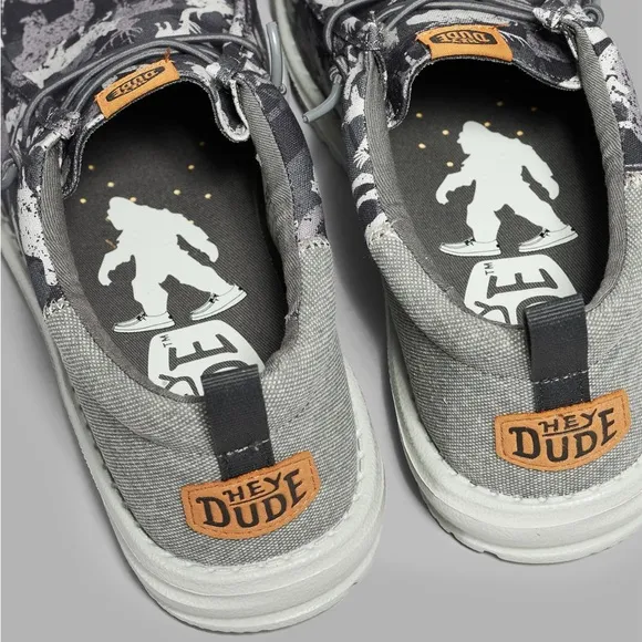 Men's Hey Dude Wally Funk Hunt Camo Men's Casual Grey Shoes Size 10 New With Box