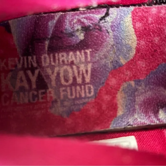 Men's Nike KD 8 EP Aunt Pearl Size 10.5 Color Vivid Pink/Black-Hyper Turquoise