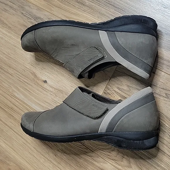 Mephisto Air-Jet Grey Leather Shoes