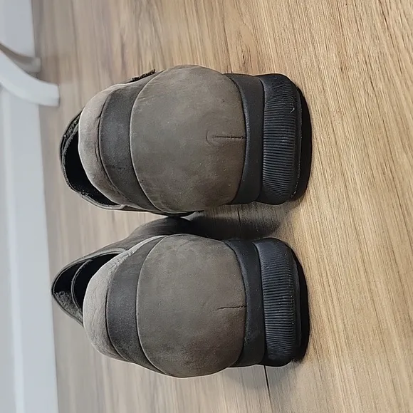 Mephisto Air-Jet Grey Leather Shoes