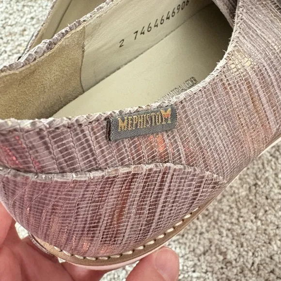 Mephisto women’s champagne silver Brown Lace-Up Shoes NWT