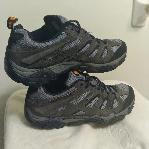 Merrell Men's Brown Hiking Shoes Boots Beluga Size 9