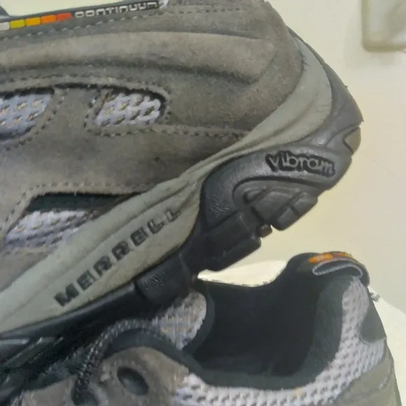 Merrell Men's Brown Hiking Shoes Boots Beluga Size 9