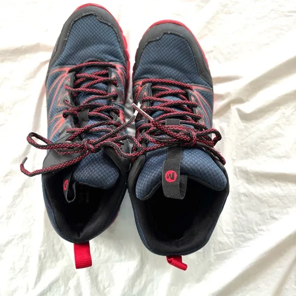 Merrell Men's Capra Rise Trail Athletic Shoes Black Navy Red. SZ 8 Worn 1X