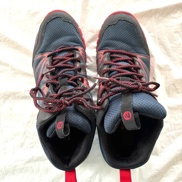 Merrell Men's Capra Rise Trail Athletic Shoes Black Navy Red. SZ 8 Worn 1X