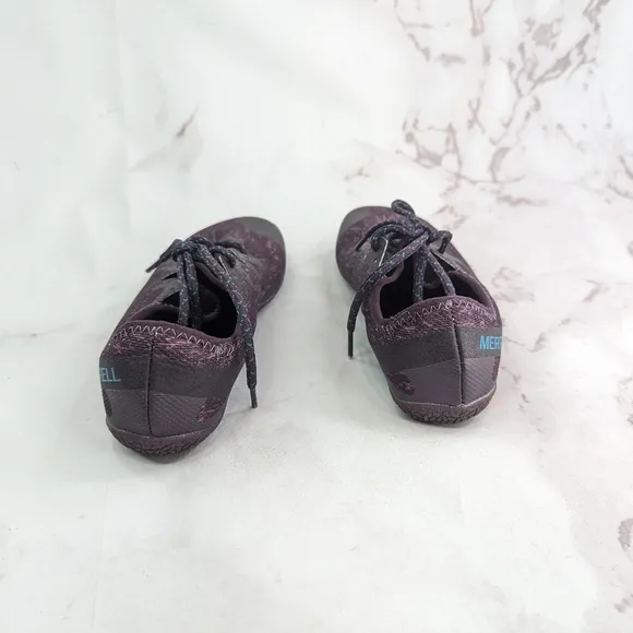 Merrell Womens 9.5 Vapor Glove 5 Shoes Burgundy Barefoot Hiking Trail Running