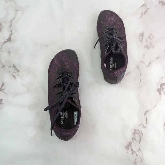 Merrell Womens 9.5 Vapor Glove 5 Shoes Burgundy Barefoot Hiking Trail Running