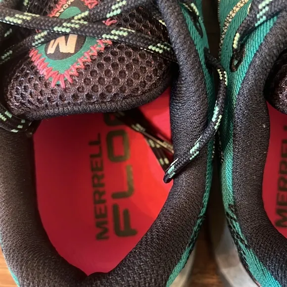 MERRELL WOMEN'S MOAB FLIGHT TRAIL SHOES GREEN BLACK PINK SIZE 7 1/2