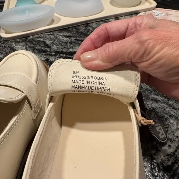 MIA Women's Cream Loafers