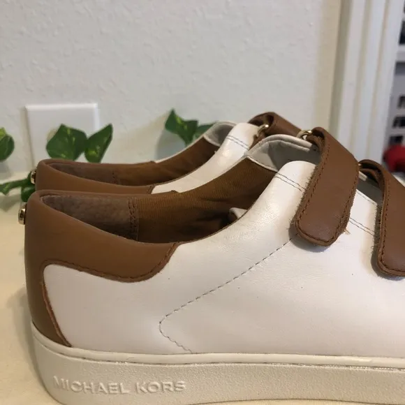 Michael Kors Women’s White Brown Strap Shoes