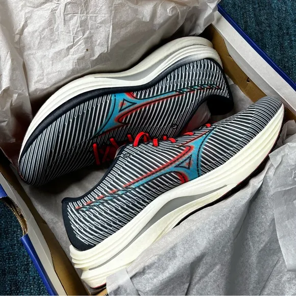 Mizuno Wave Rebellion Running Shoes in India Ink Scuba Blue