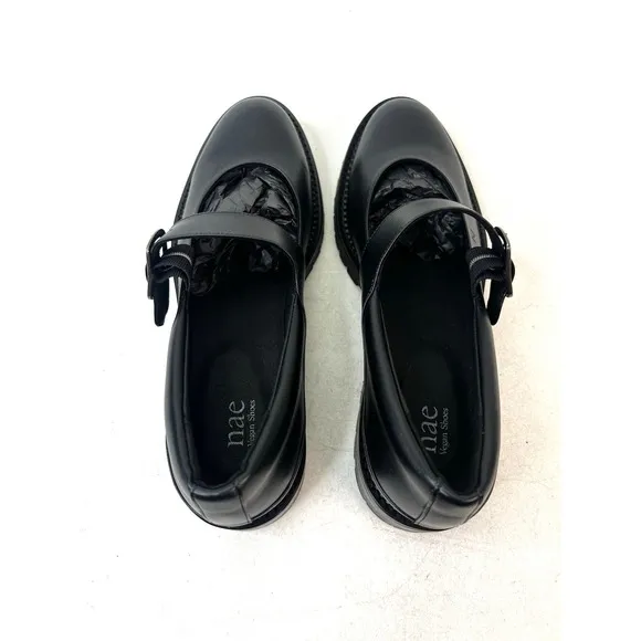nae Vegan Shoes Women's Emisa Loafer in Apple Skin Black w/ Strap Buckle Sz 9.5