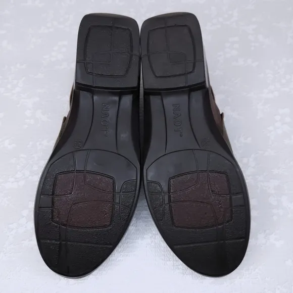 NAOT Kamsin Cut-Out Ankle Booties EU 38