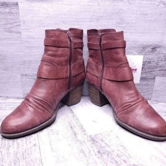Naya Virtue Buckle Strap Leather Heeled Moto Boot Burgundy Red Women's sz 9