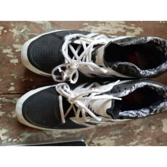 NB size 16 cleats