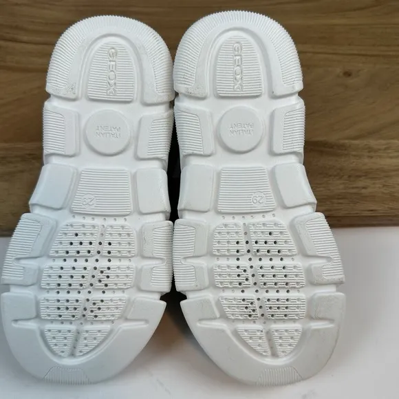 New $60 Little Kids Geox Black Comfort Sneakers Aril Slipon Shoes Size 11 C
