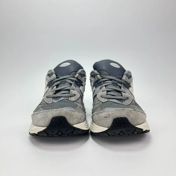 New Balance 2002 R Gray Comfort Running Shoes Sneaker GC2002ST Youth Size 5.5 M