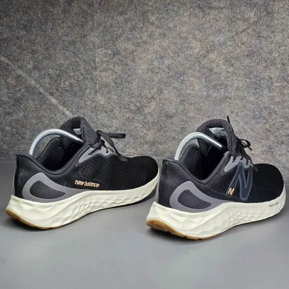 New‎ Balance Fresh Foam Arishi v4 Women's 10 Running Shoes Black WARISEK4