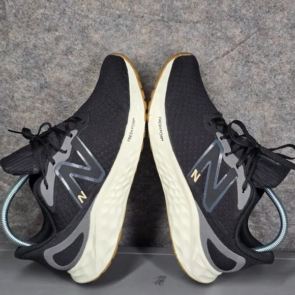 New‎ Balance Fresh Foam Arishi v4 Women's 10 Running Shoes Black WARISEK4