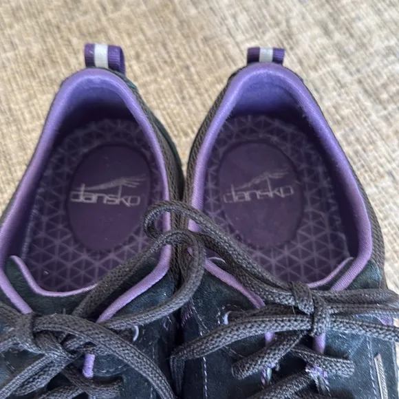 NEW Dansko walking shoes