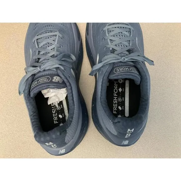 New! Mens New Balance Fresh Foam X More V5 Blue Running Shoes. Size 10D. Nice!!!